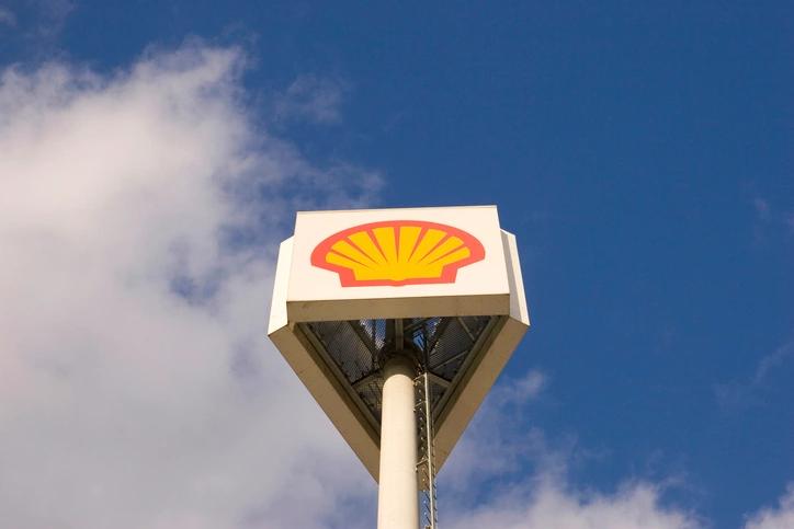 shell energy logo in blue sky