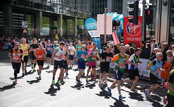 Image of people running the London Marathon. 10 freebies marathon runners can get this weekend. London Marathon 2025