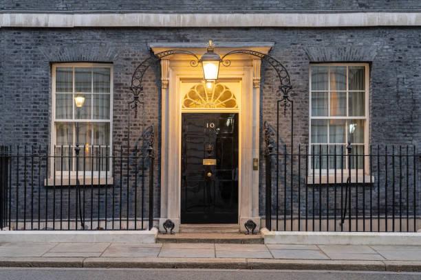 Picture outside of number 10 Downing Street