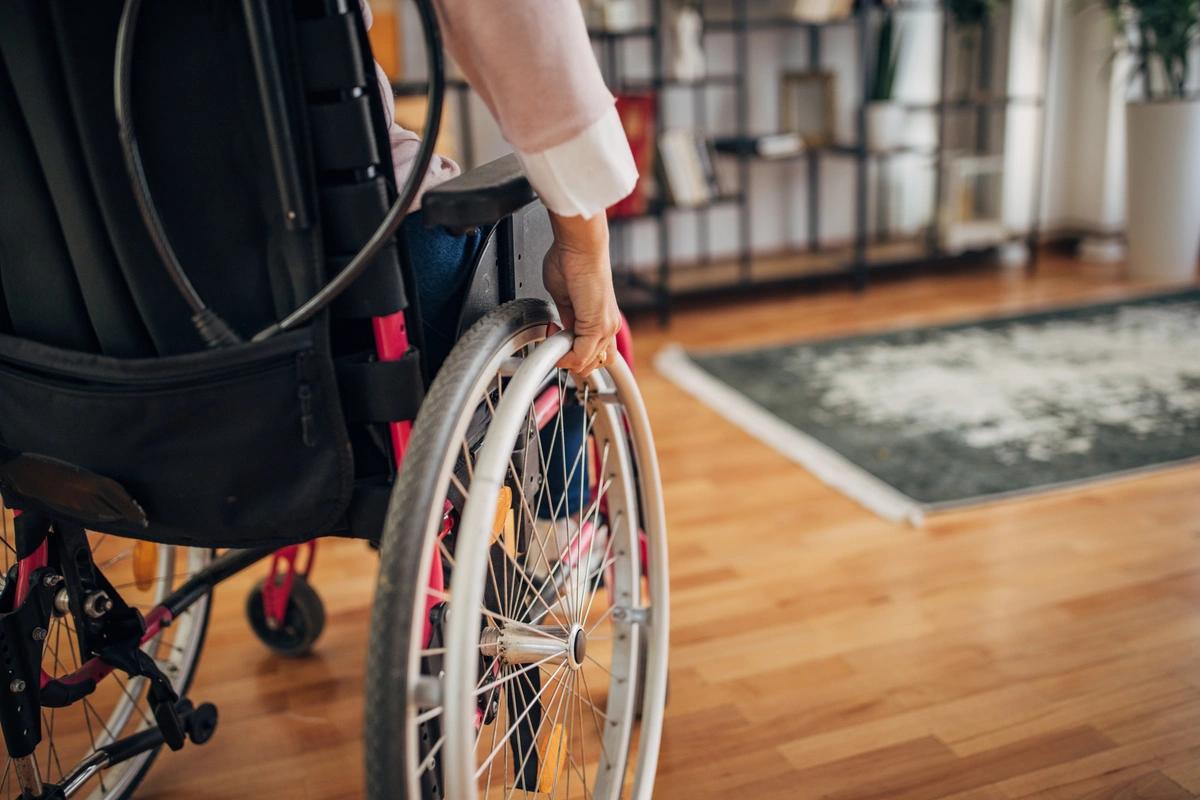 Government urged to ease negative impacts of welfare reforms