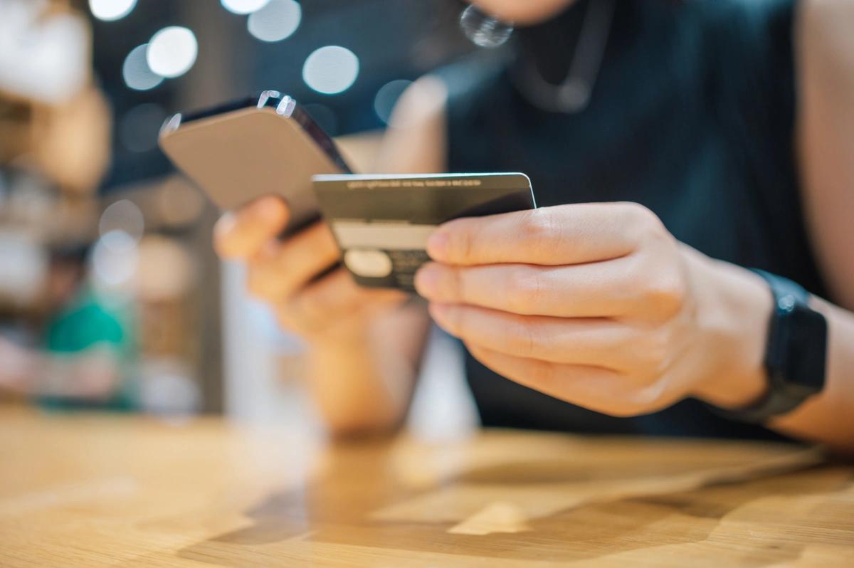 1 in 3 Brits ‘overspending on subscriptions’