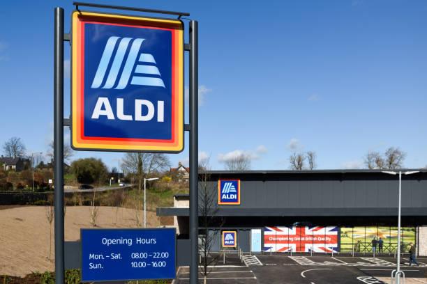 Image of the Aldi logo