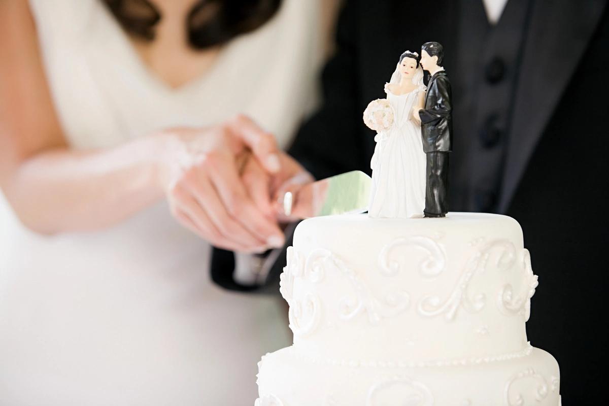 Newlyweds want practical gifts as cost of living bites
