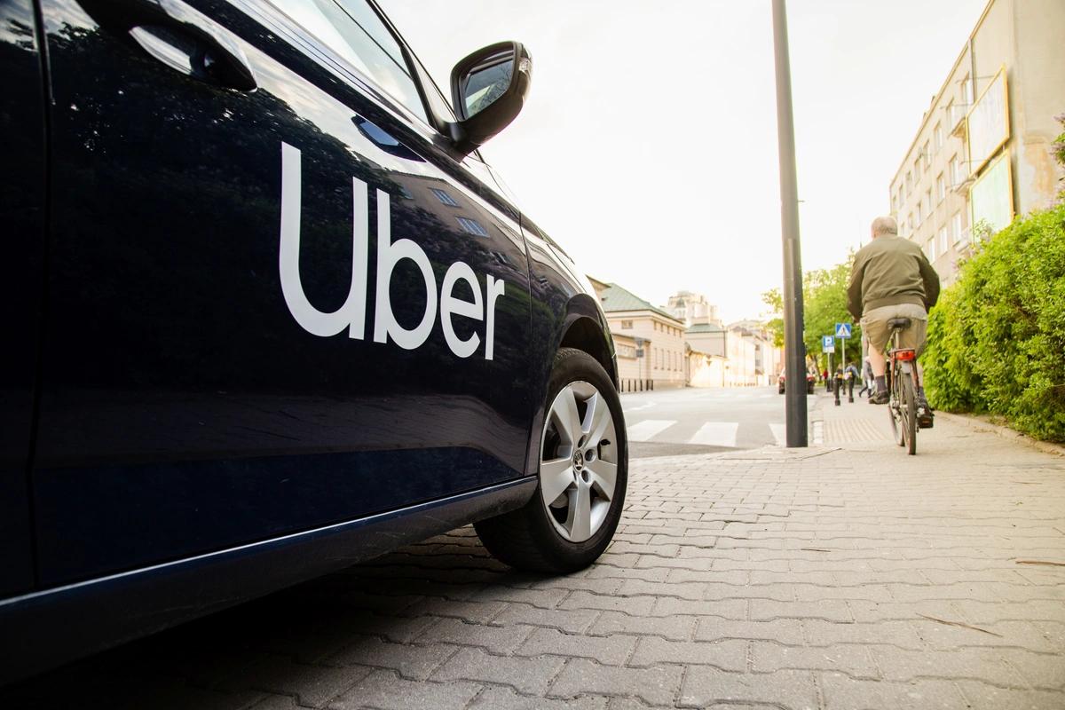 Uber starts accepting cash payments