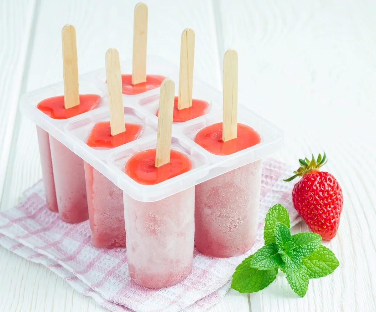 Make your own ice lollies for less
