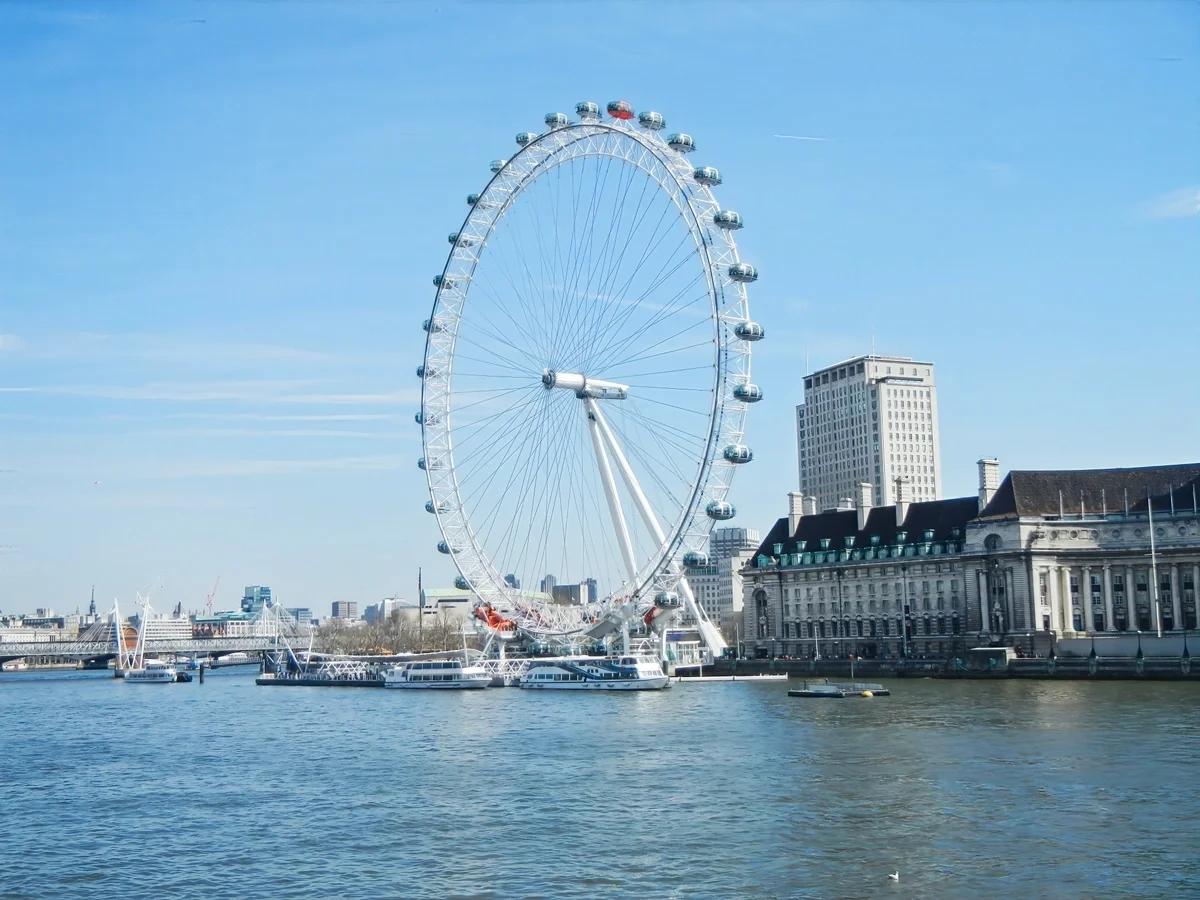Where can I save money on family days out this summer?