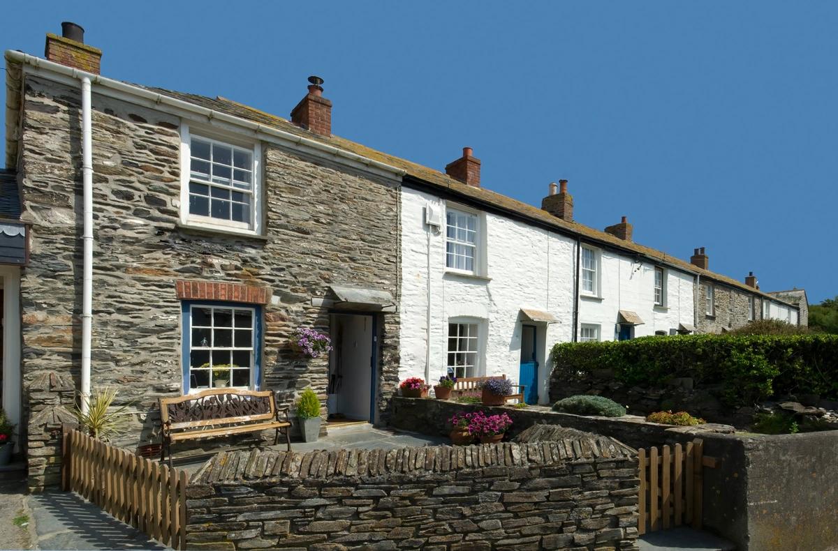 An end-of-terrace rural holiday cottage