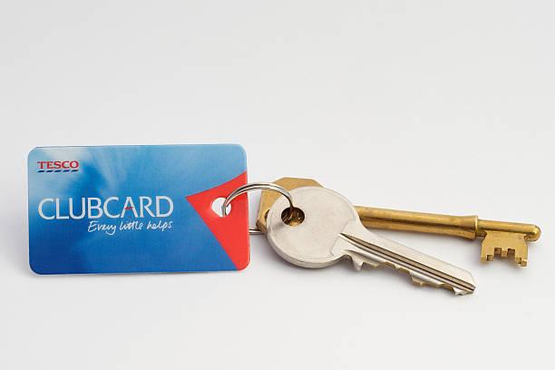 Image of a set of keys with a Tesco Clubcard fob attached